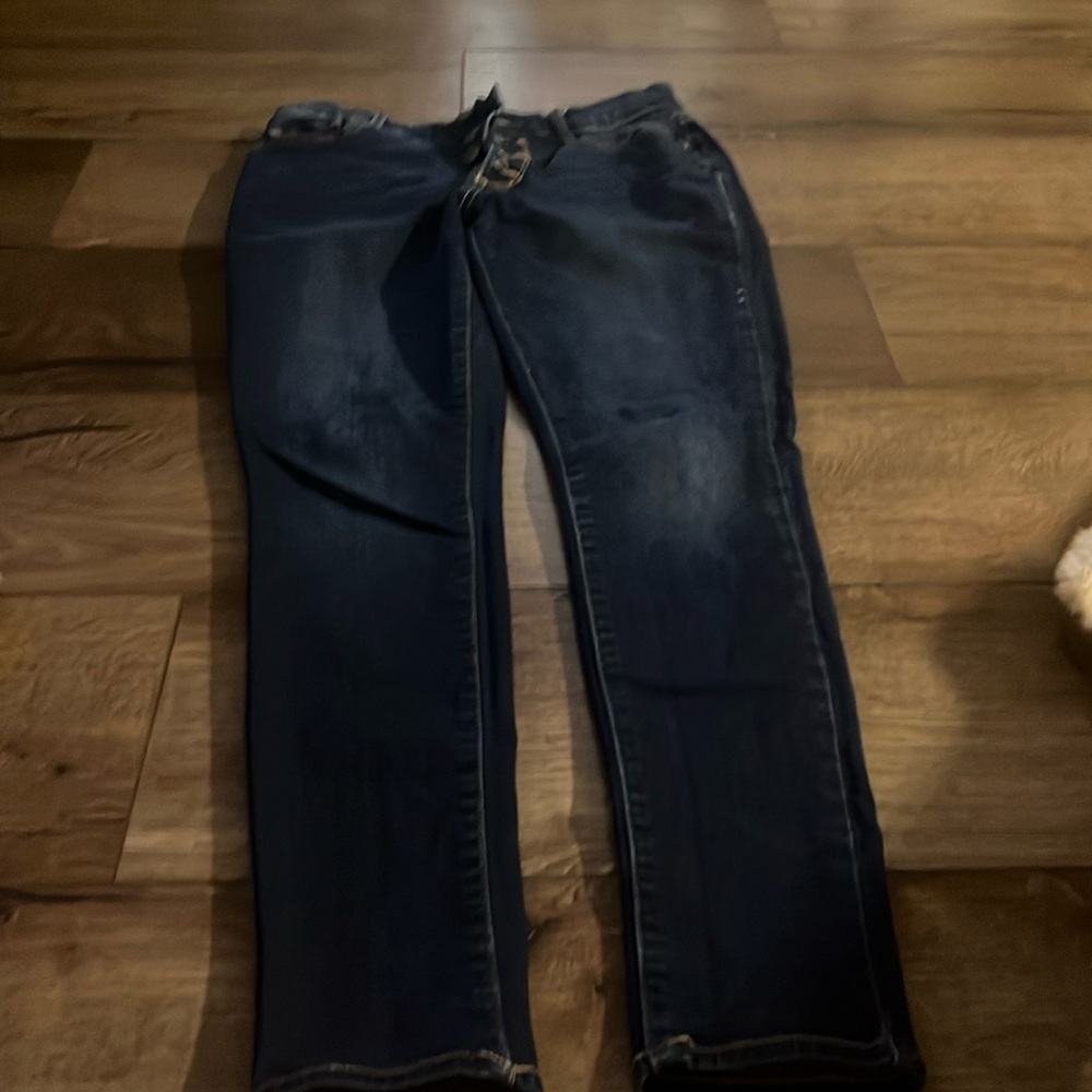 Ana jeans